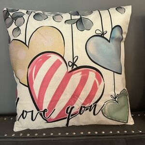 "Love You" Valentine Cushion 18x18